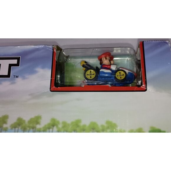Mattel:  Hot Wheels Mario Kart Circuit Light Track Set, Incl. Vehicle Age 5+ NIB - Picture 12 of 14